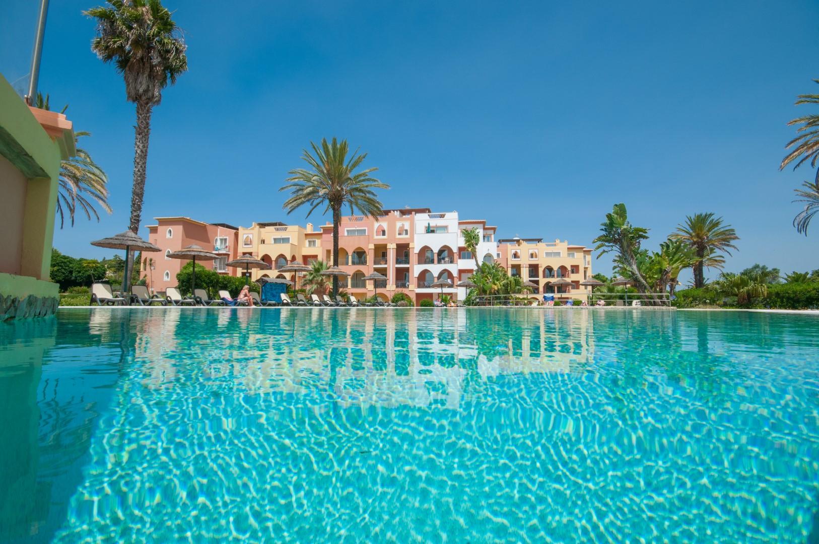 Jardim Da Meia Praia Resort ลากอส ภายนอก รูปภาพ